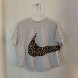 Nike Crop Tee